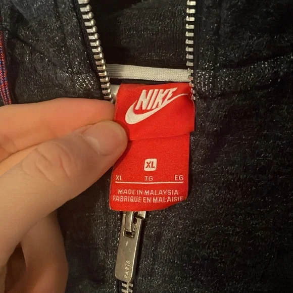 Nike Paris Saint-Germain Vintage Zip-Up - Picture 2 of 3